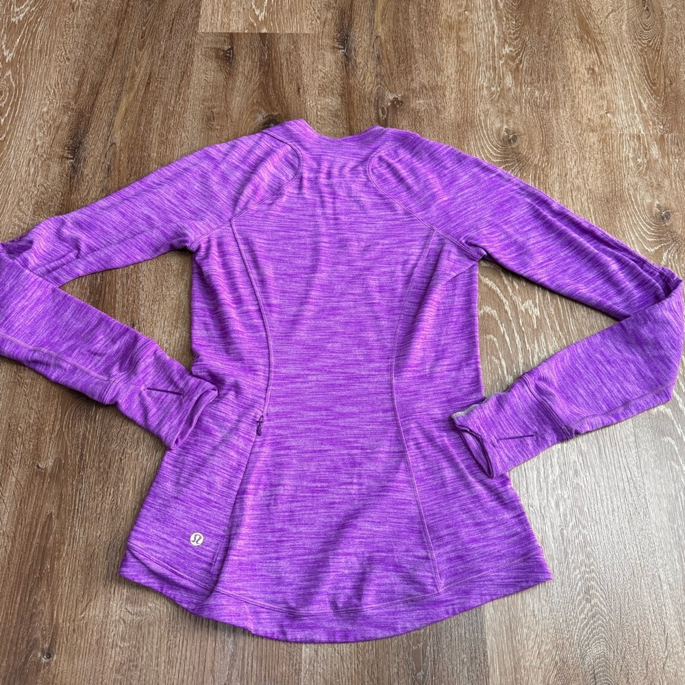 Lululemon Runderful Long Sleeve - Picture 7 of 10